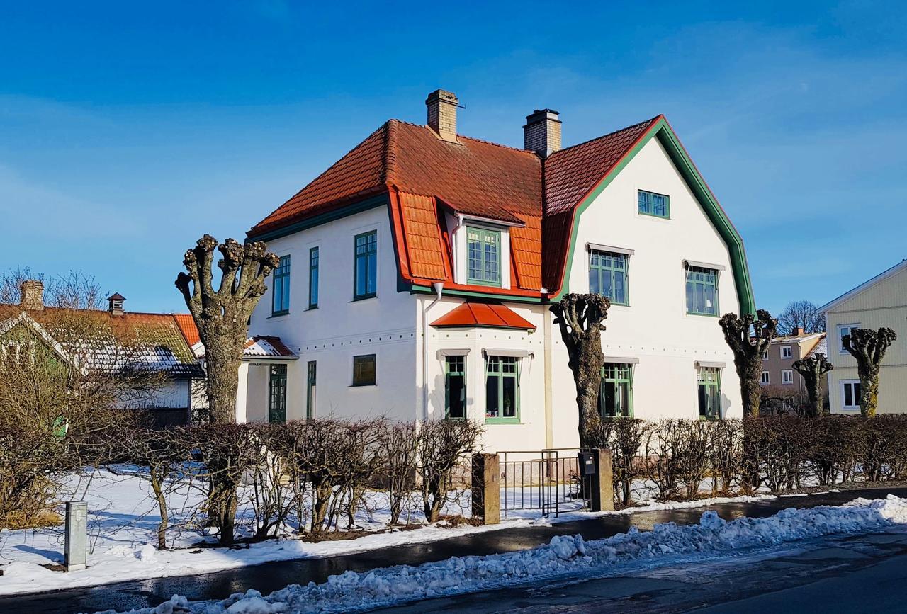 Villamilsten B&B Lidkoping Exterior photo